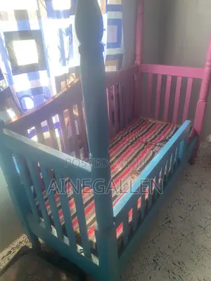 Kids Bed Pink and Blue in Colour