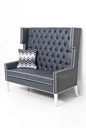 Sofas Chairs/High Back Chesterfield Booth Sofa Couches 1,500,000/-