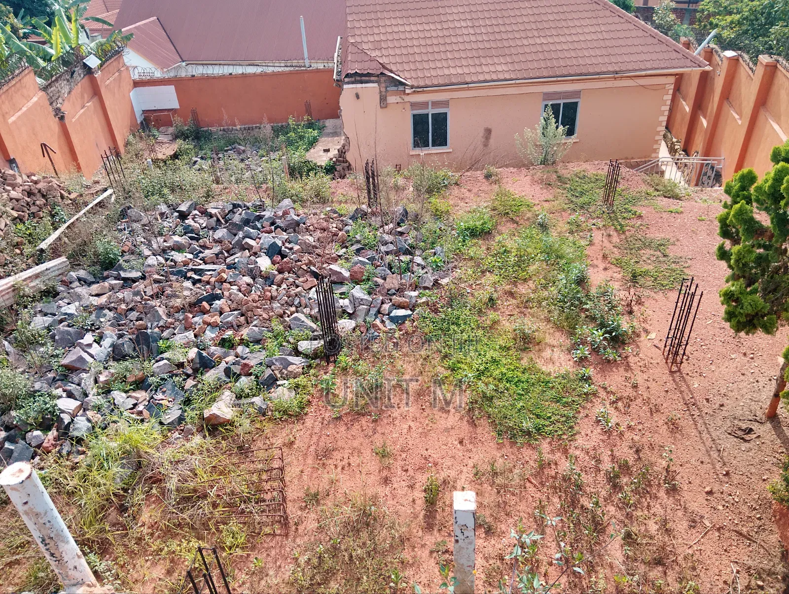 Plot for Sale 24 Decimals Makindye Upper Konge