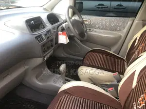 Toyota Corolla Spacio 1999