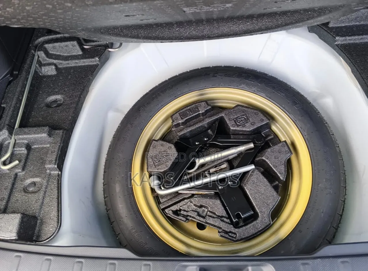 Subaru Forester Premium AWD 2019 Pearl
