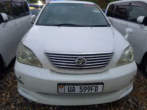 Toyota Harrier 3.0 V6 2005 White