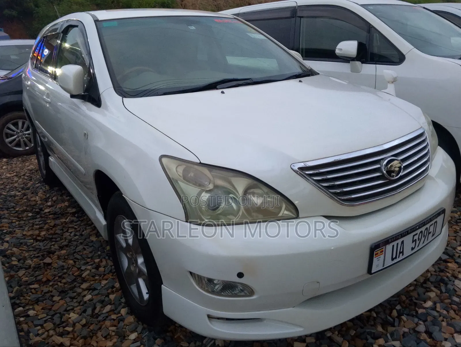 Toyota Harrier 3.0 V6 2005 White