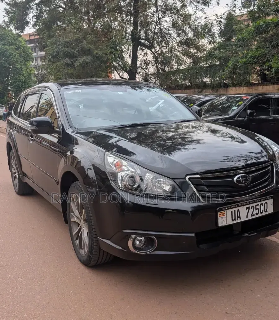 Subaru Outback 2.5i 2012 Black