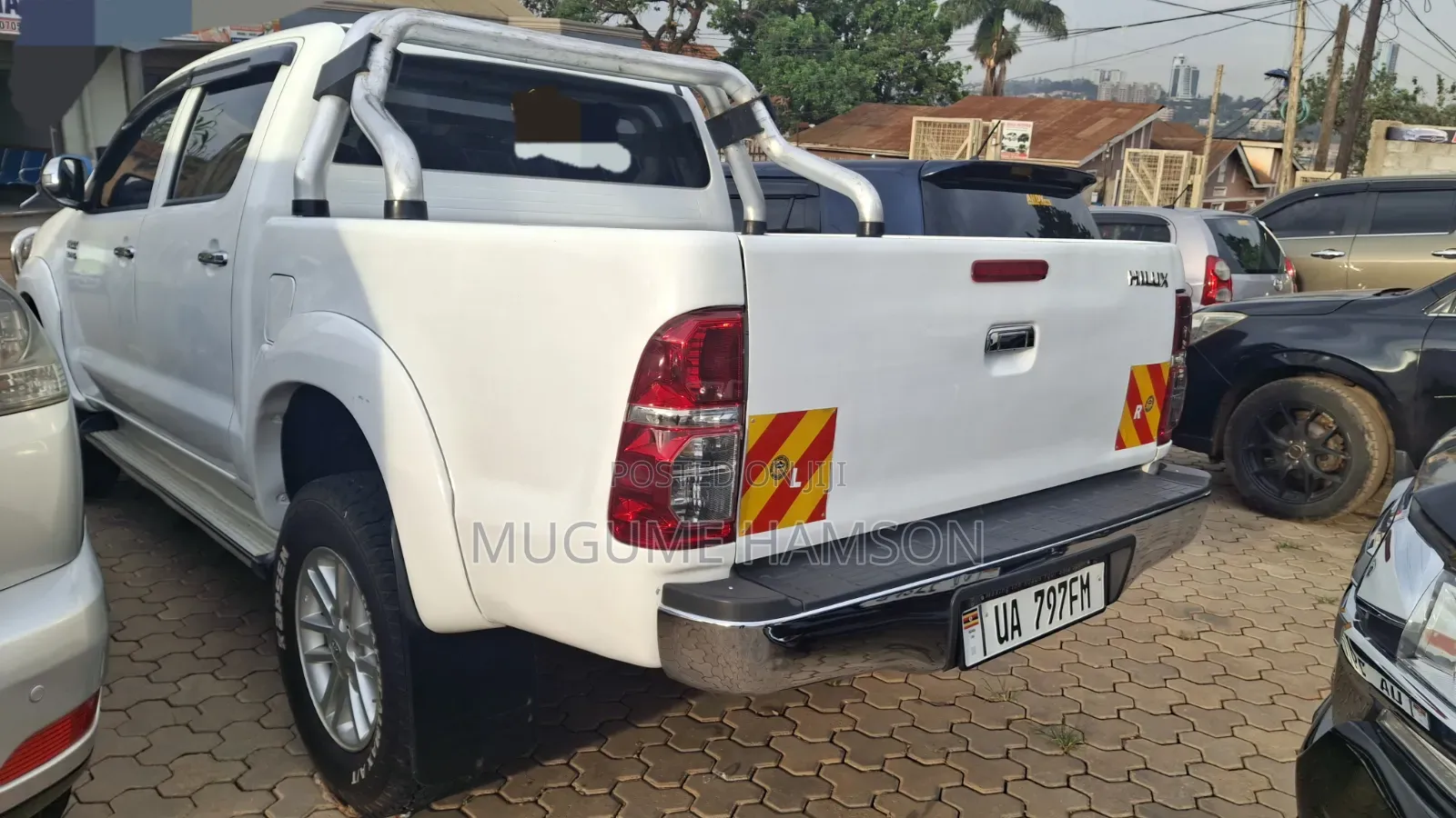 Toyota Hilux 3.0 D-4D 4x4 2013 White