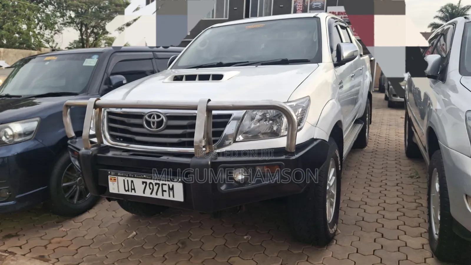 Toyota Hilux 3.0 D-4D 4x4 2013 White