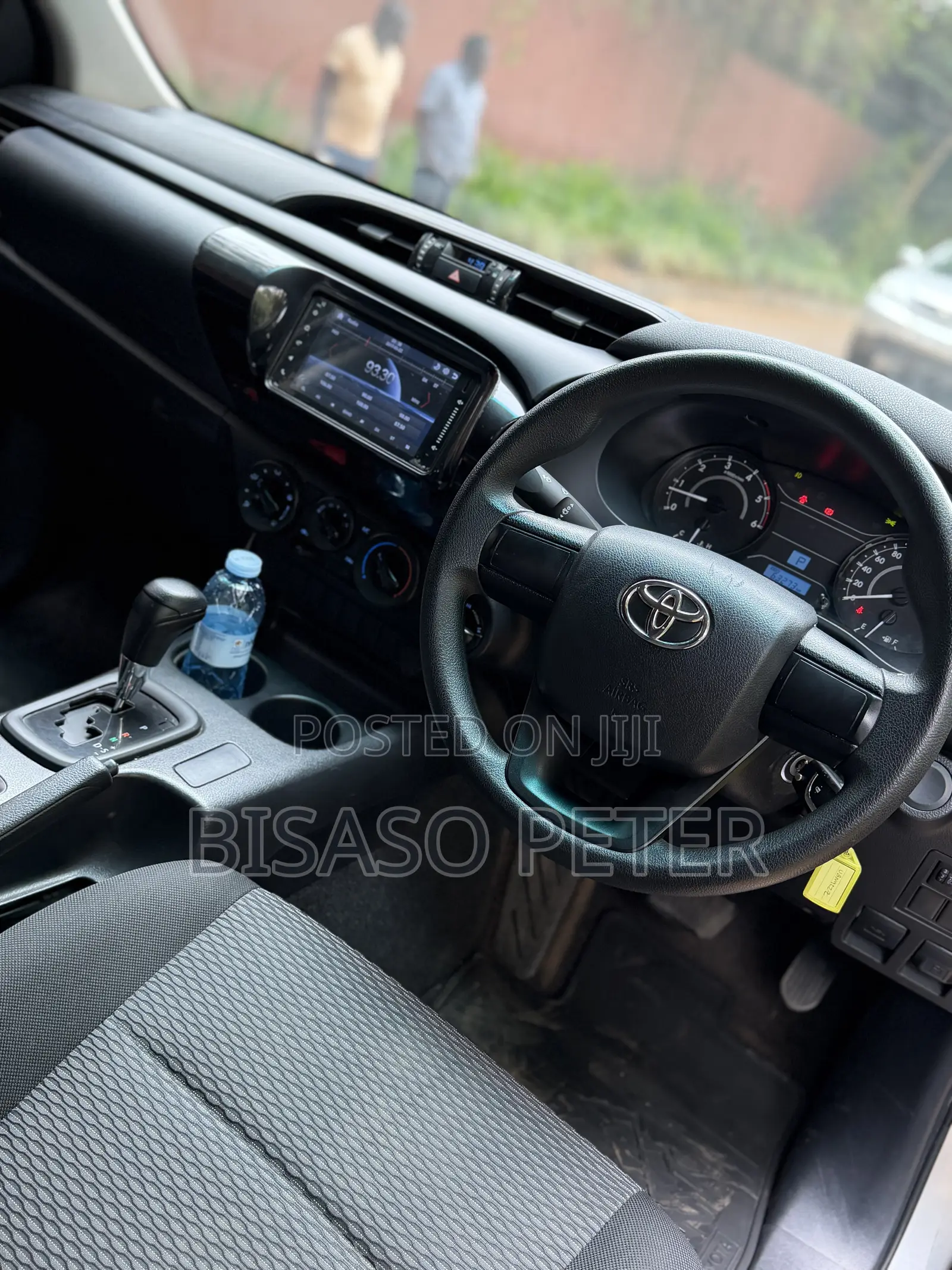 Toyota Hilux 2022 Silver