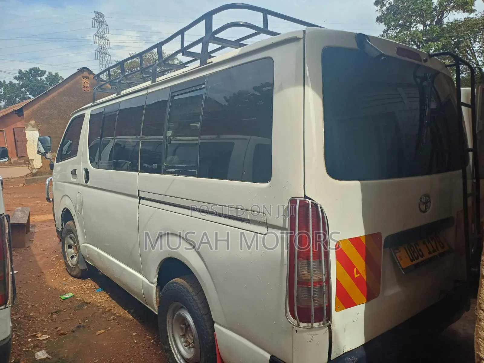 Toyota HiAce 2008 White