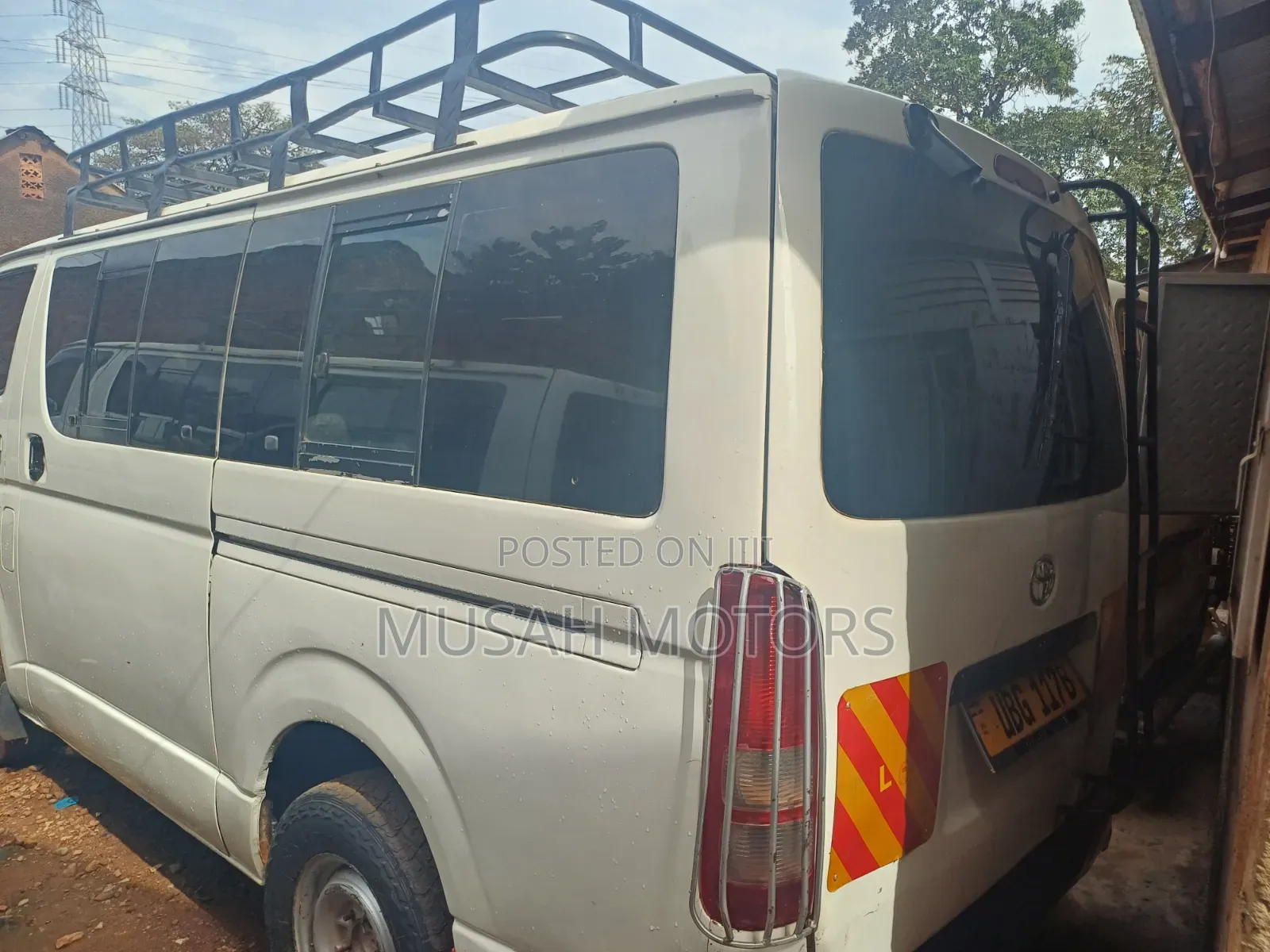 Toyota HiAce 2008 White