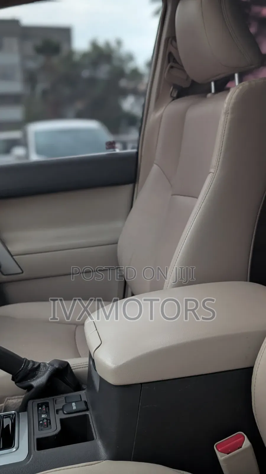 Toyota Land Cruiser Prado 2.8 2018 Gold