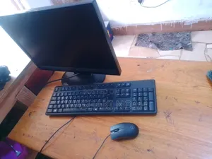 Desktop Computer Dell OptiPlex 7010 8GB Intel Core i5 SSD 256GB