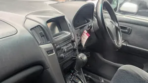 Toyota Harrier 2.2 16V 2000 Silver