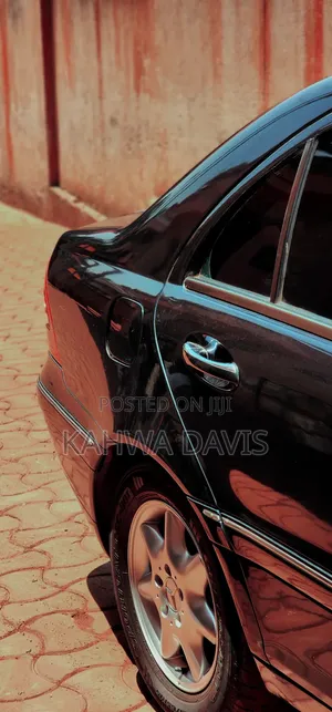 Mercedes-Benz C-Class C 200 Kompressor (W203) 2002 Blue