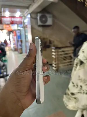 Apple iPhone 16 Pro 256 GB White