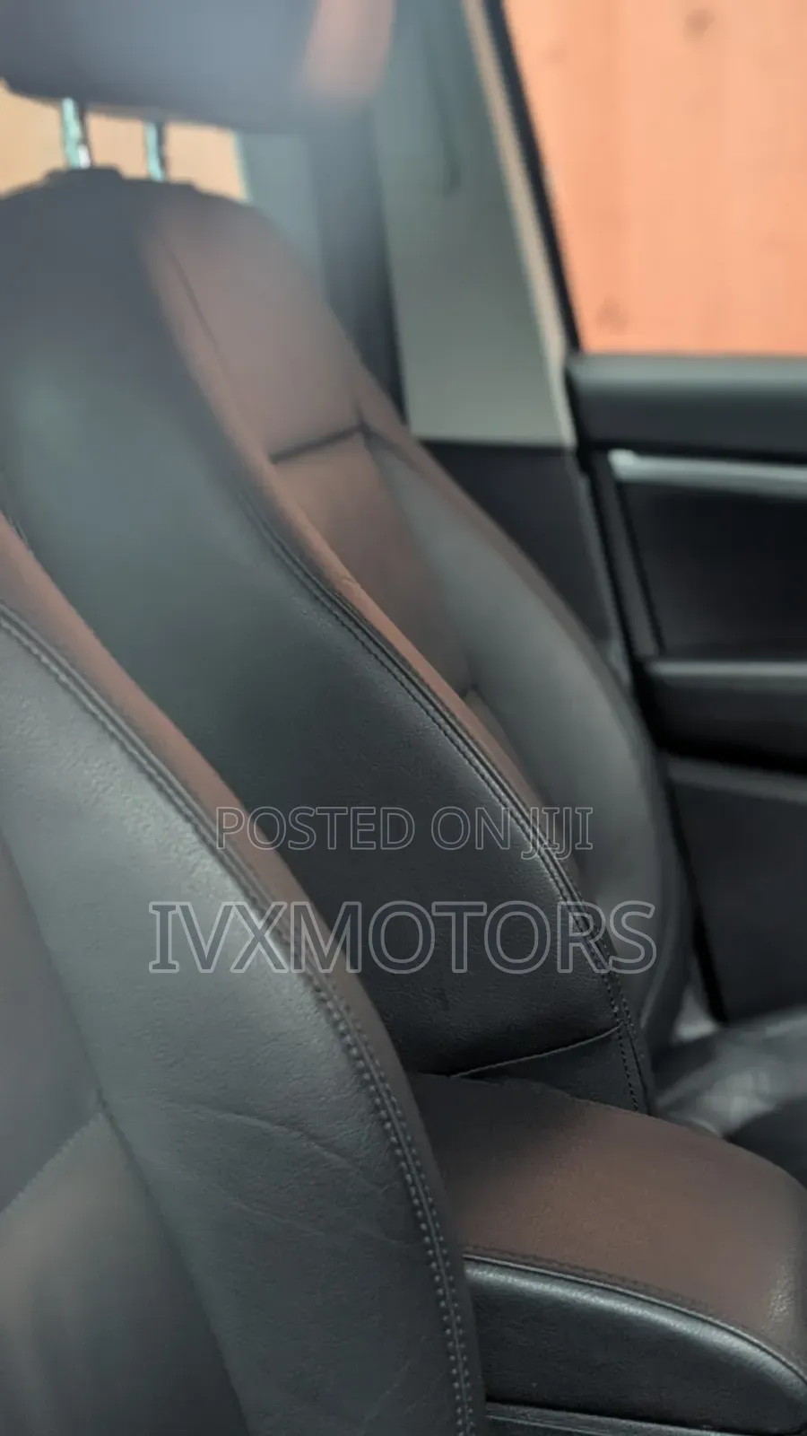 Volkswagen Tiguan SE 4Motion 4dr SUV AWD (2.0L 4cyl Turbo 6A) 2014