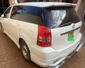 Toyota Wish 2003 White
