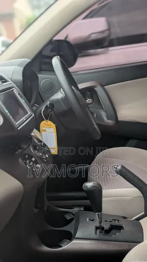 Toyota Vanguard 2009 Gray