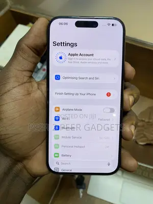 New Apple iPhone 15 Pro 128 GB Graphite