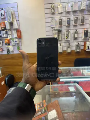 Apple iPhone 11 64 GB Black