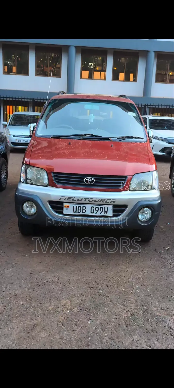 Toyota Noah 2.0 AWD (8 Seater) 2003 Maroon