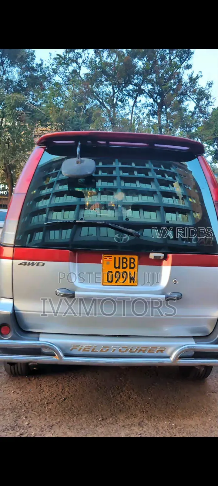 Toyota Noah 2.0 AWD (8 Seater) 2003 Maroon