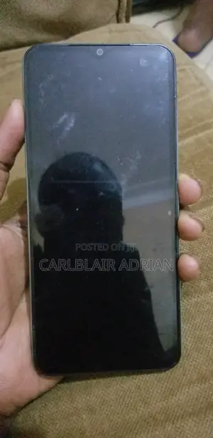 Vivo Y03 64 GB