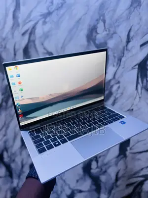Laptop HP EliteBook x360 1030 G8 8GB Intel Core i5 SSD 256GB
