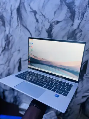 Laptop HP EliteBook x360 1030 G8 8GB Intel Core i5 SSD 256GB