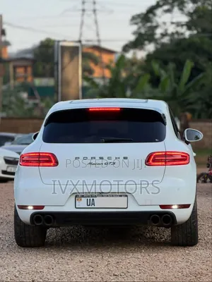 Porsche Macan Turbo 2018 White