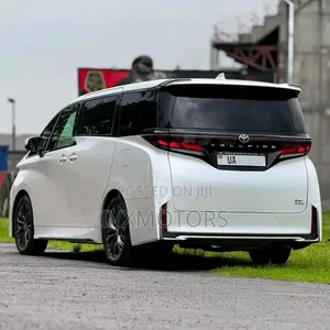 Toyota Vellfire Executive Lounge Hybrid E-Four 7-Seater 2024 White