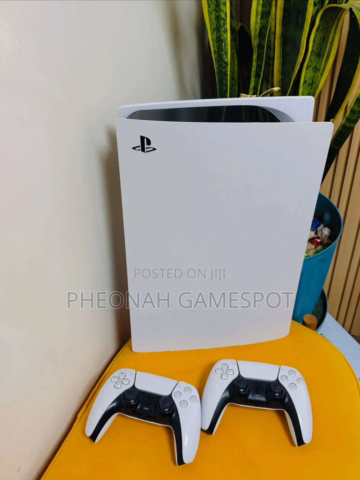 PlayStation 5 Standard Disc Edition Console With FC27 and GTA 6