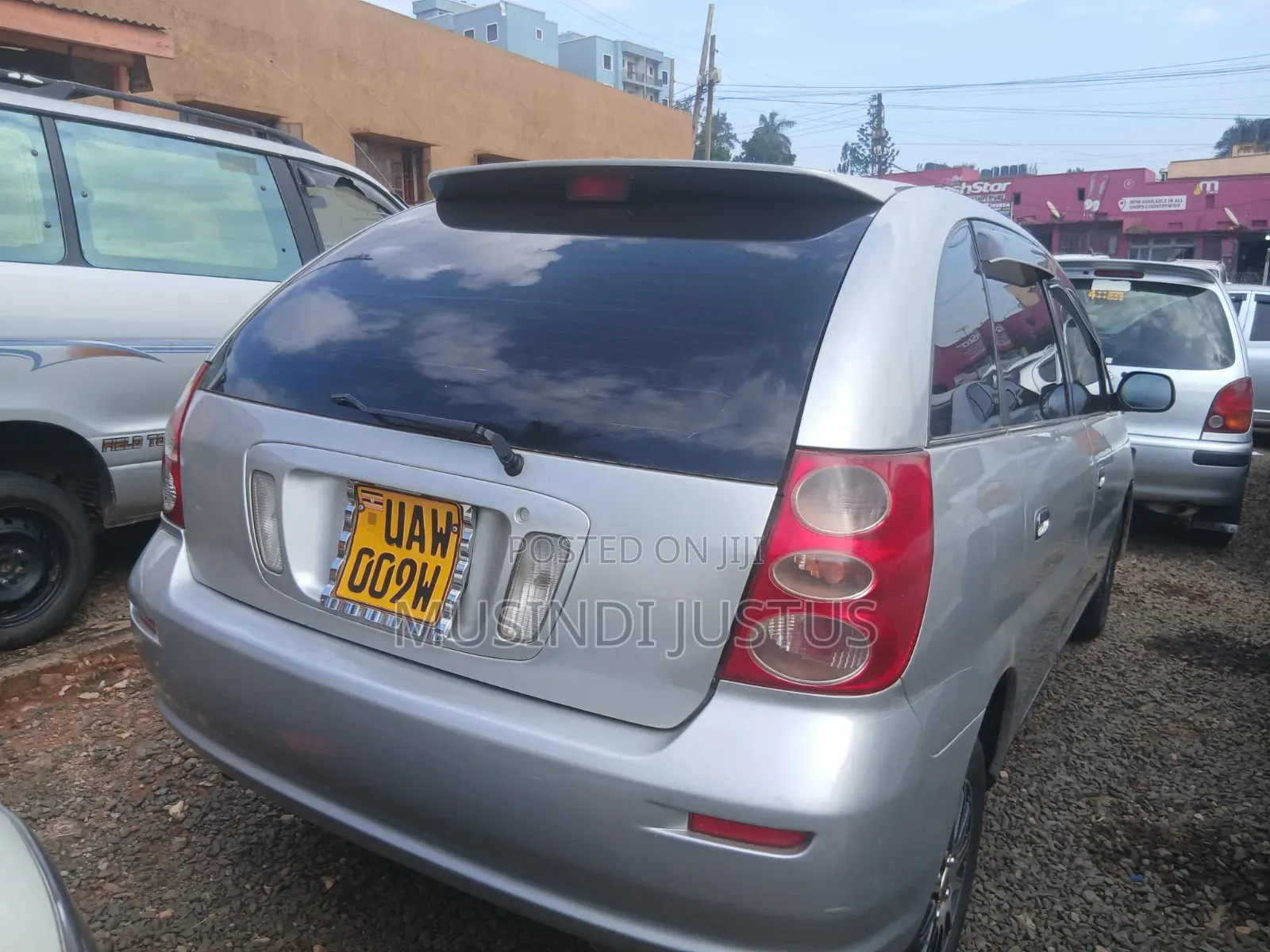 Toyota Nadia 2001 Silver