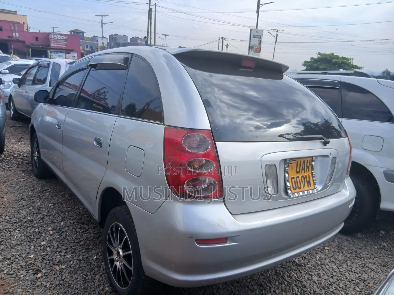 Toyota Nadia 2001 Silver