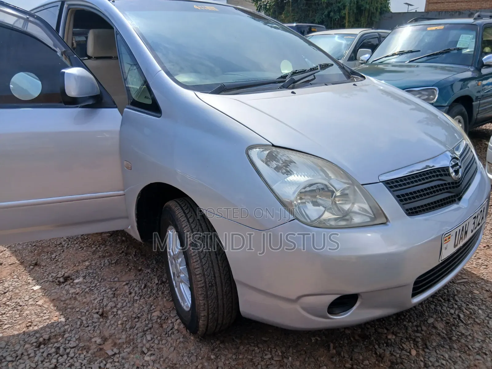 Toyota Corolla Fielder 2003 Silver