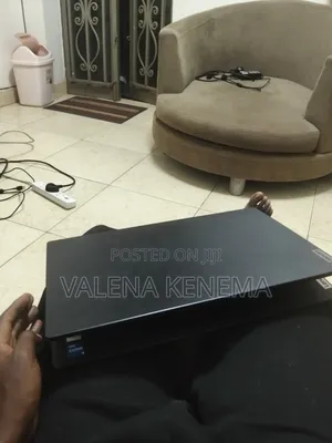 Laptop Lenovo V15 16GB Intel Core i5 HDD+SSD 512GB