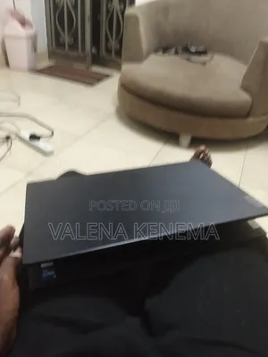 Laptop Lenovo V15 16GB Intel Core i5 HDD+SSD 512GB