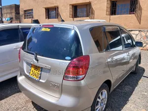 Toyota Corolla Spacio 2005 Silver