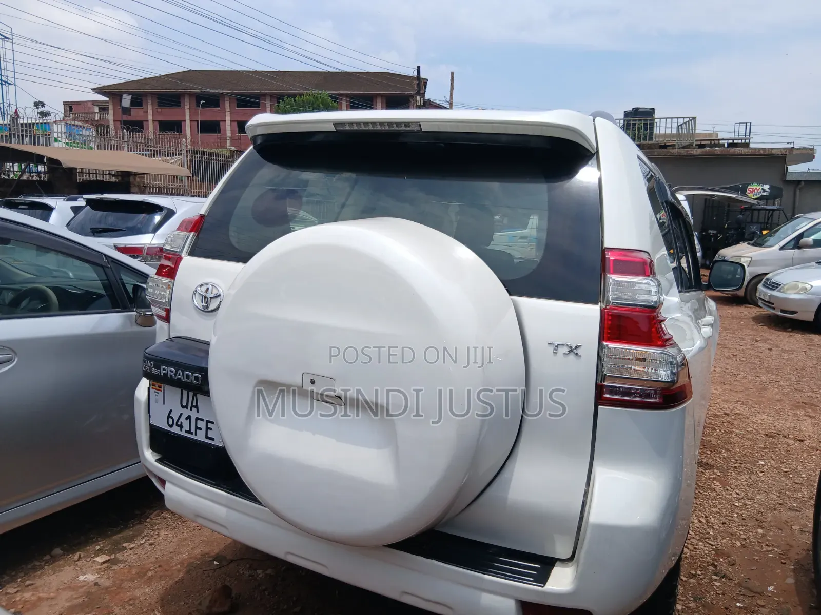 Toyota Land Cruiser Prado 2013 White