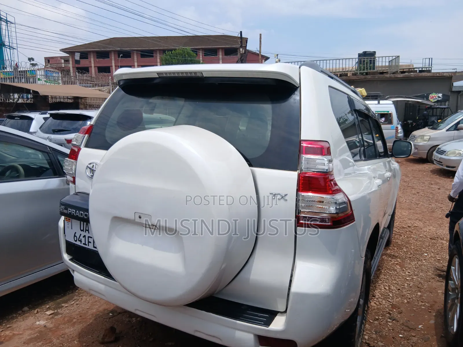 Toyota Land Cruiser Prado 2013 White