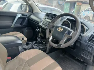 Toyota Land Cruiser Prado 2013 White