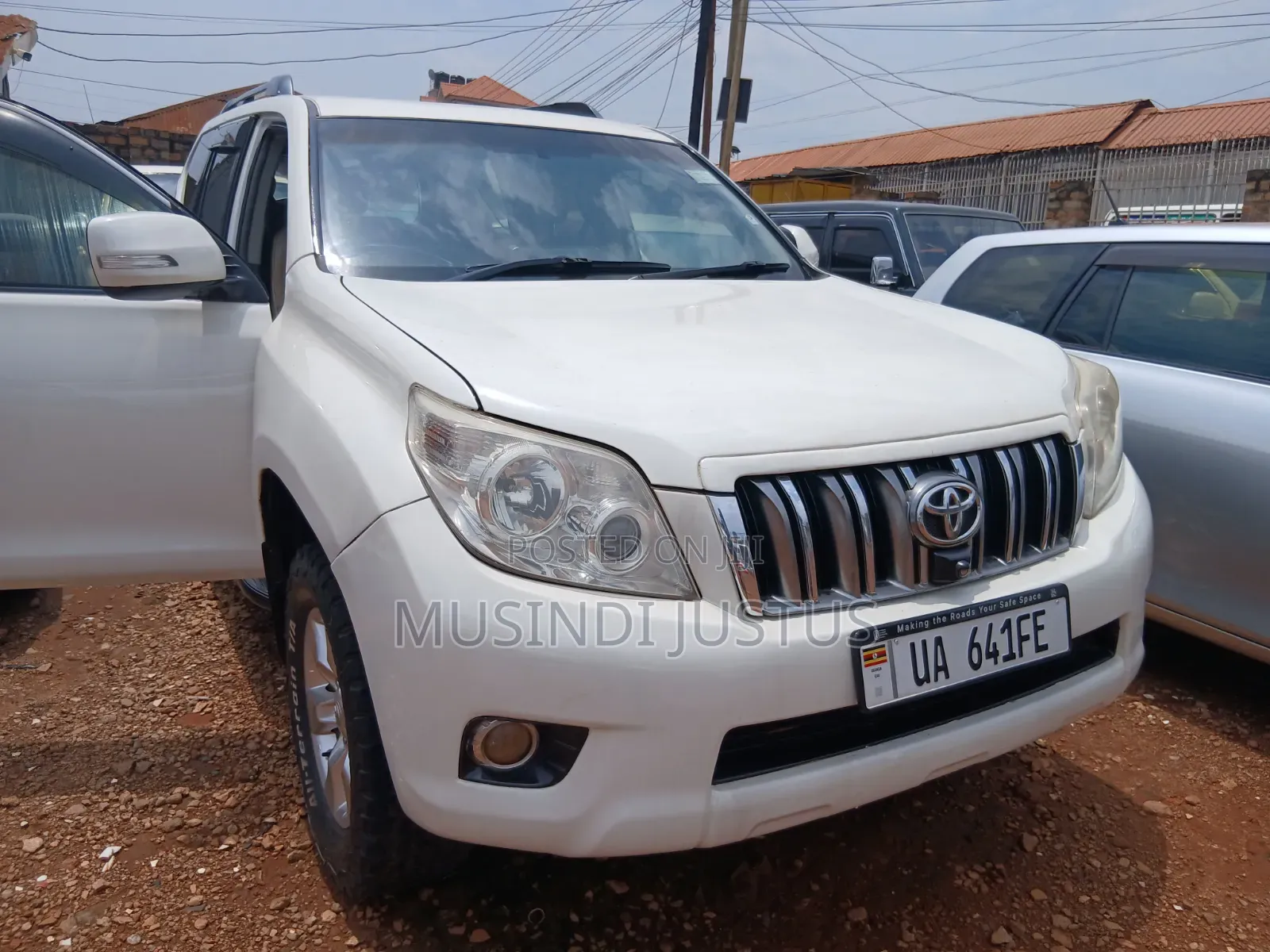 Toyota Land Cruiser Prado 2013 White
