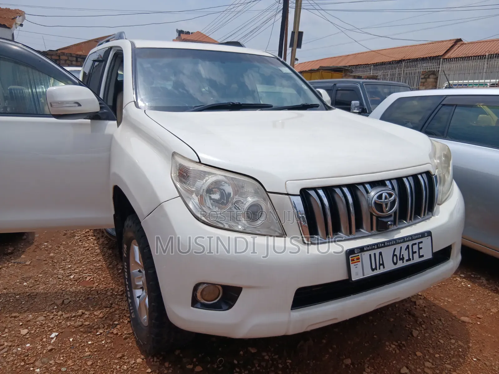 Toyota Land Cruiser Prado 2013 White