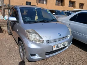 Toyota Passo 2008 Silver