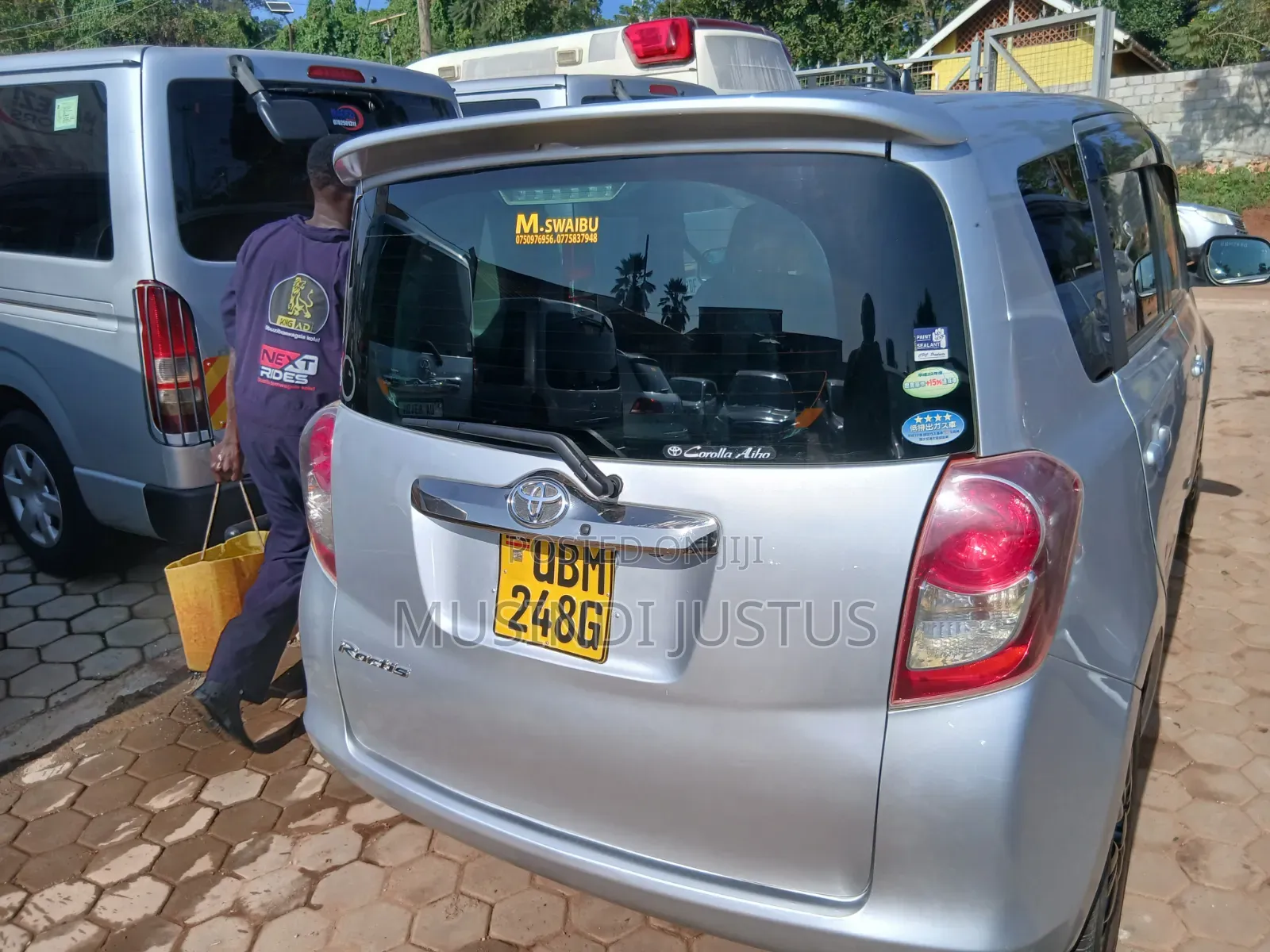 Toyota Ractis 2008 Silver