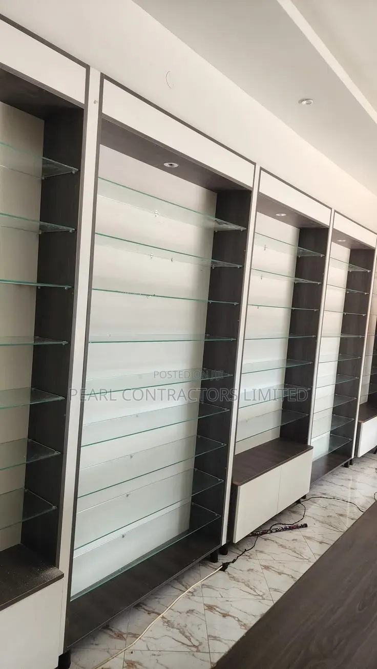 Counter Displays Partitioning and Shelving of Your Business Space