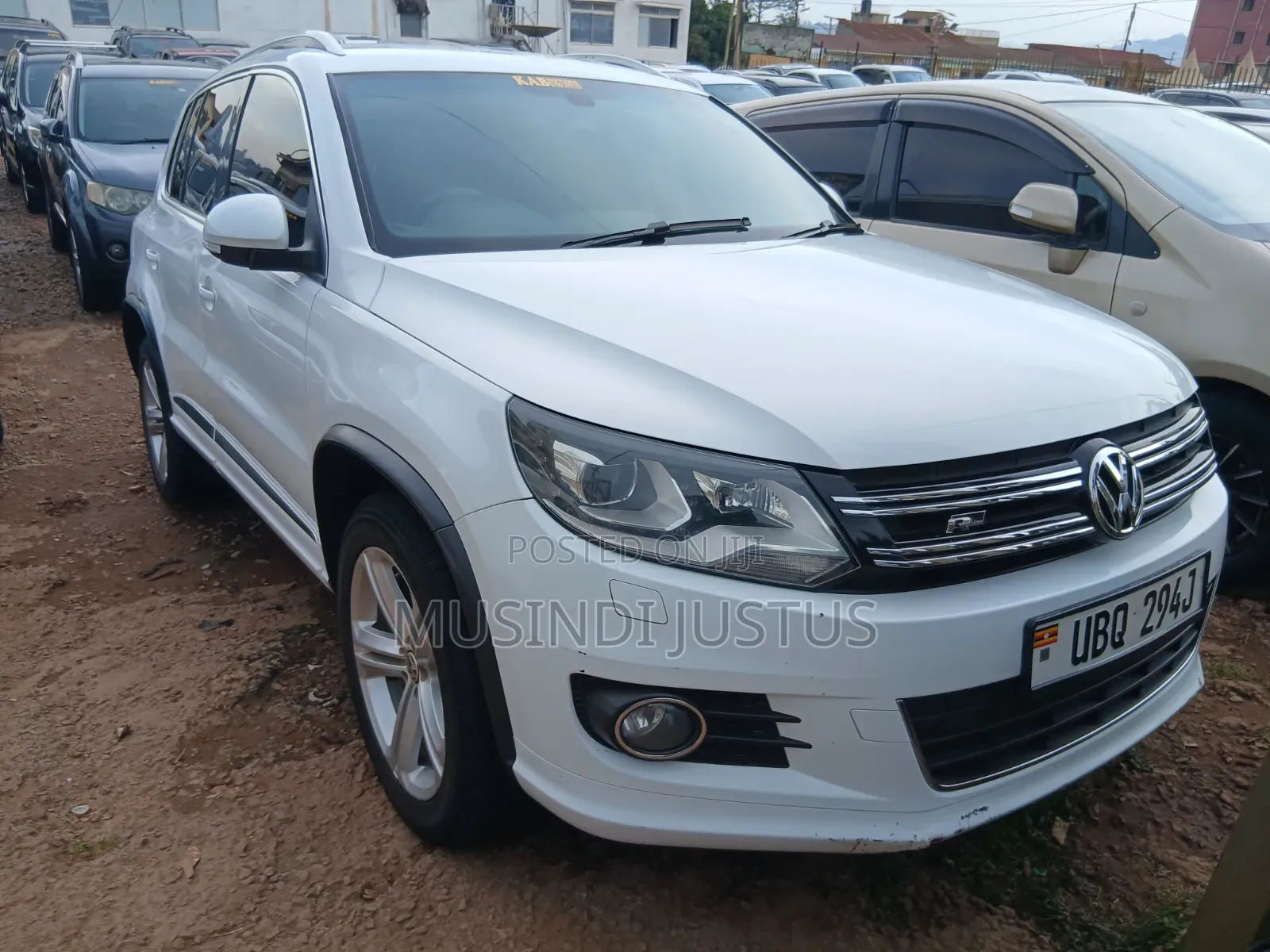Volkswagen Tiguan 2010 White
