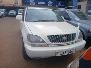 Toyota Harrier 2003 White