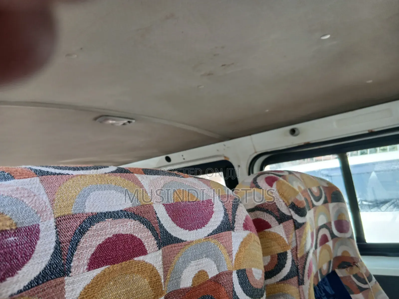 Toyota HiAce 2011 White
