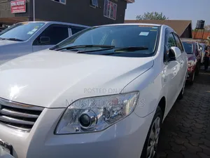 Toyota Axio 2010 White