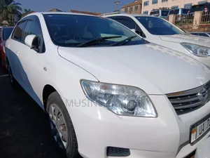 Toyota Axio 2010 White